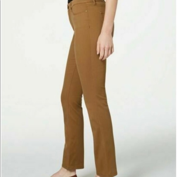 Charter Club Petite Lexington Straight-Leg Jeans - Picture 5 of 15